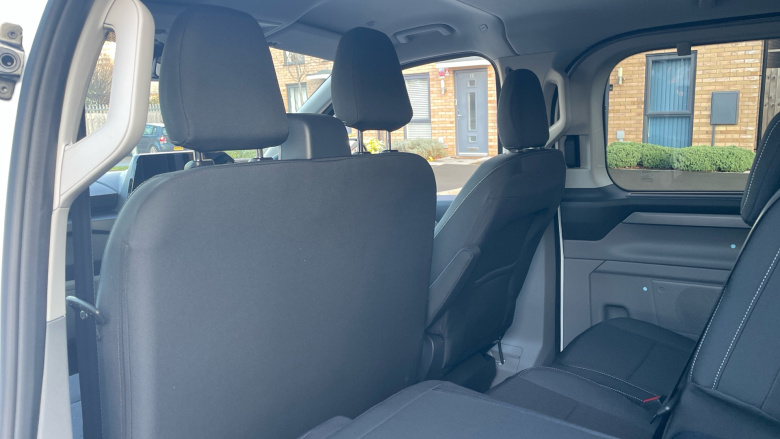 Ford Tourneo Custom 320 L1 Diesel Fwd 2.0 EcoBlue 136ps H1 Titanium 8 seater Auto